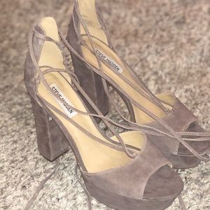 Steve Madden chunky lace up heels